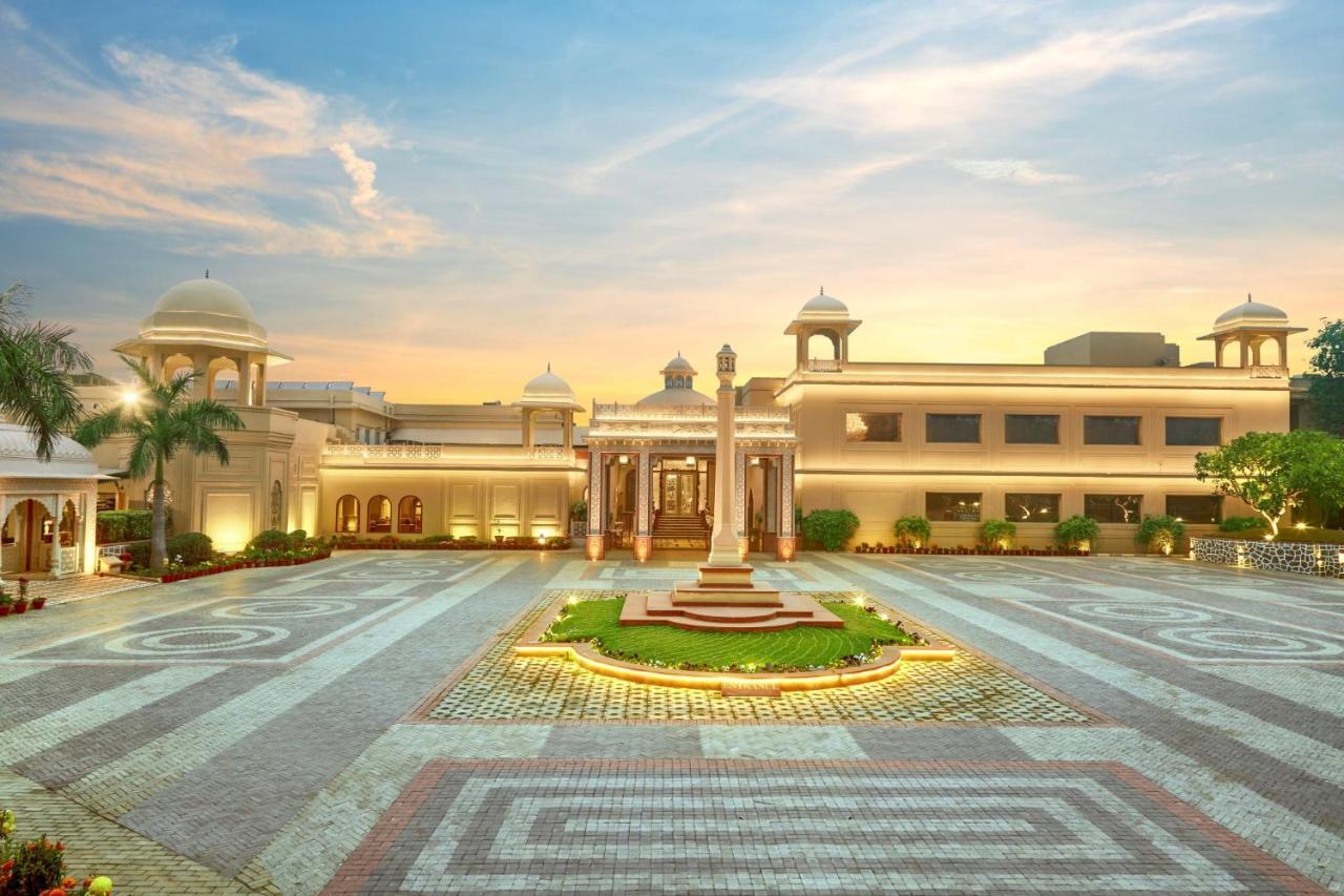 Heritage Village Resort & Spa Manesar-Gurgaon Exterior foto