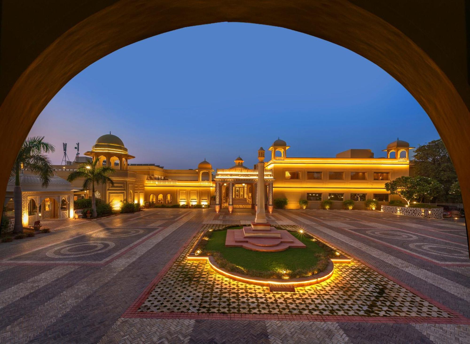 Heritage Village Resort & Spa Manesar-Gurgaon Exterior foto