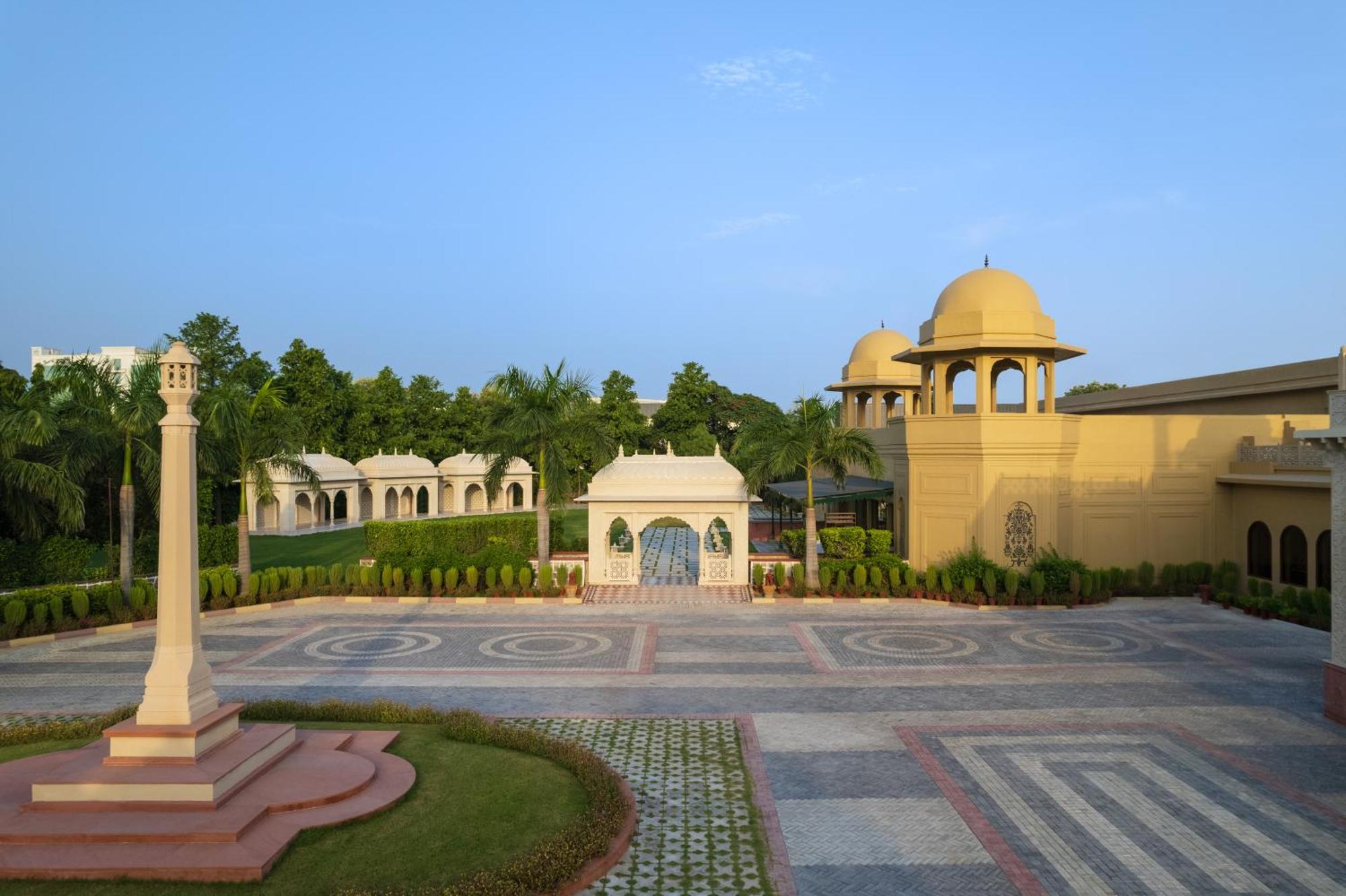 Heritage Village Resort & Spa Manesar-Gurgaon Exterior foto